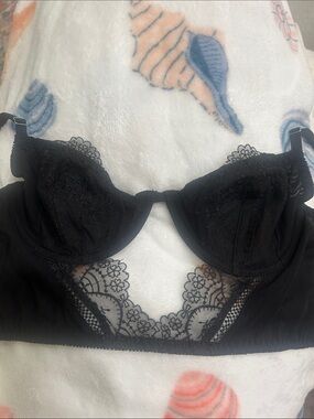 NWOT Kat the Label Underwire Swiss Dot Lace Longline Bra Size Medium Z571